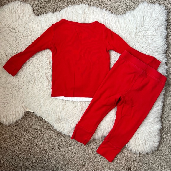 Santa Pajamas 🎅🏻 | 2-piece Snug Fit | 2T - Picture 2 of 8